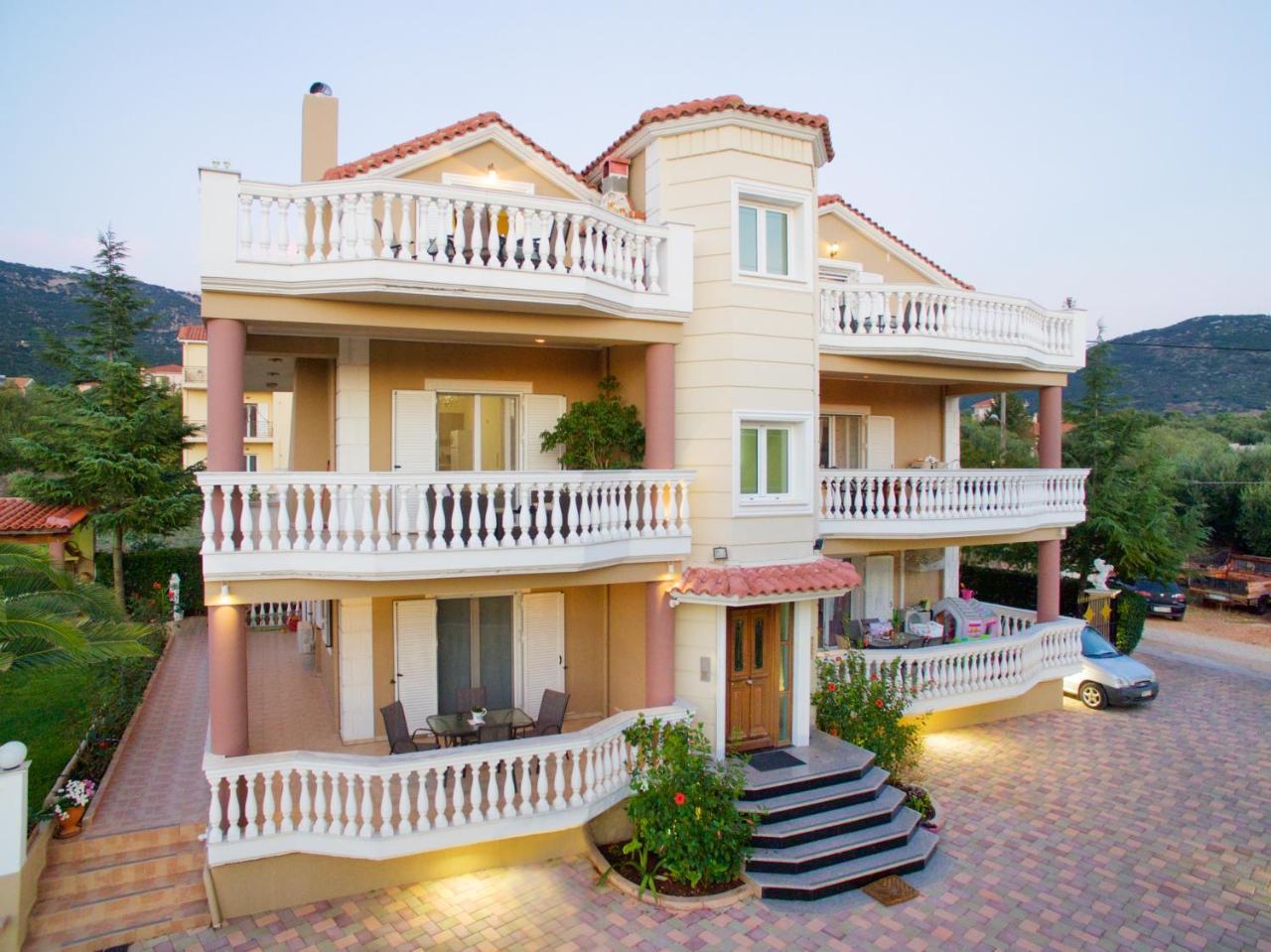 Madalena'S Apartment Razata Екстер'єр фото